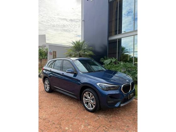 BMW X1 2.0 16V TURBO ACTIVEFLEX SDRIVE20I 4P AUTOMÁTICO